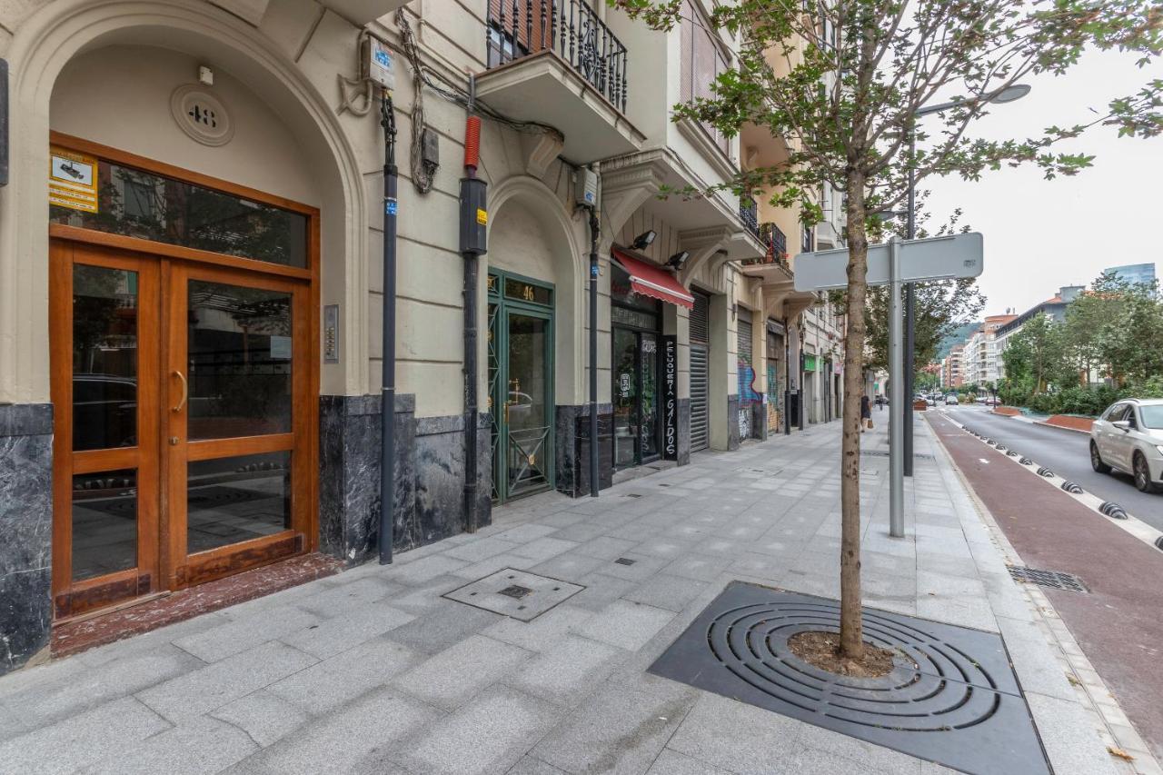 Apartamento La Alameda De Indautxu بلباو المظهر الخارجي الصورة